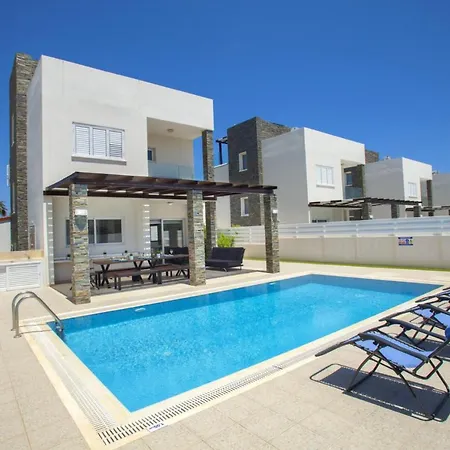 Your Beautiful Holiday Minutes From The Beach, 1473 * Protaras