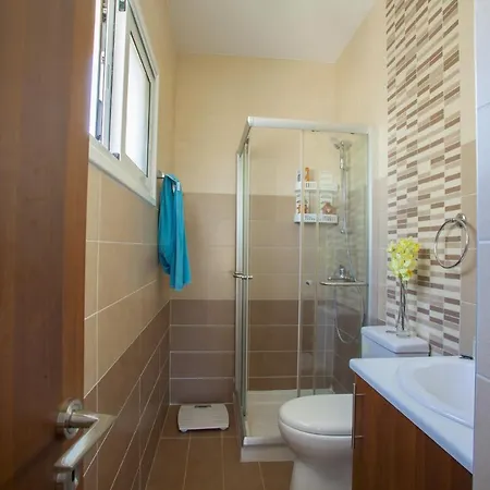 Your Beautiful Holiday Minutes From The Beach, 1473 Protaras